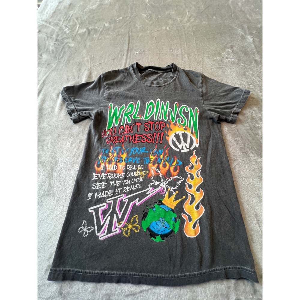 WRLDINVSN T-Shirt Mens Small Gray Graphic Print Short Sleeve Cotton Tee